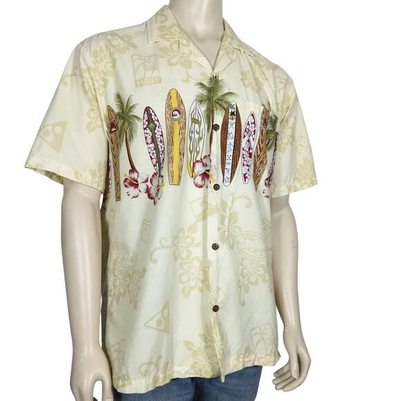 Winnie Fashion Hawaiian shirt size L surf boards print Button down Short Sleeve - Picture 1 of 7
